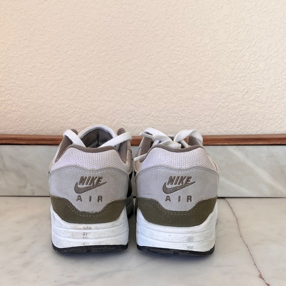 Nike Air Max 1 - Picture 6 of 8